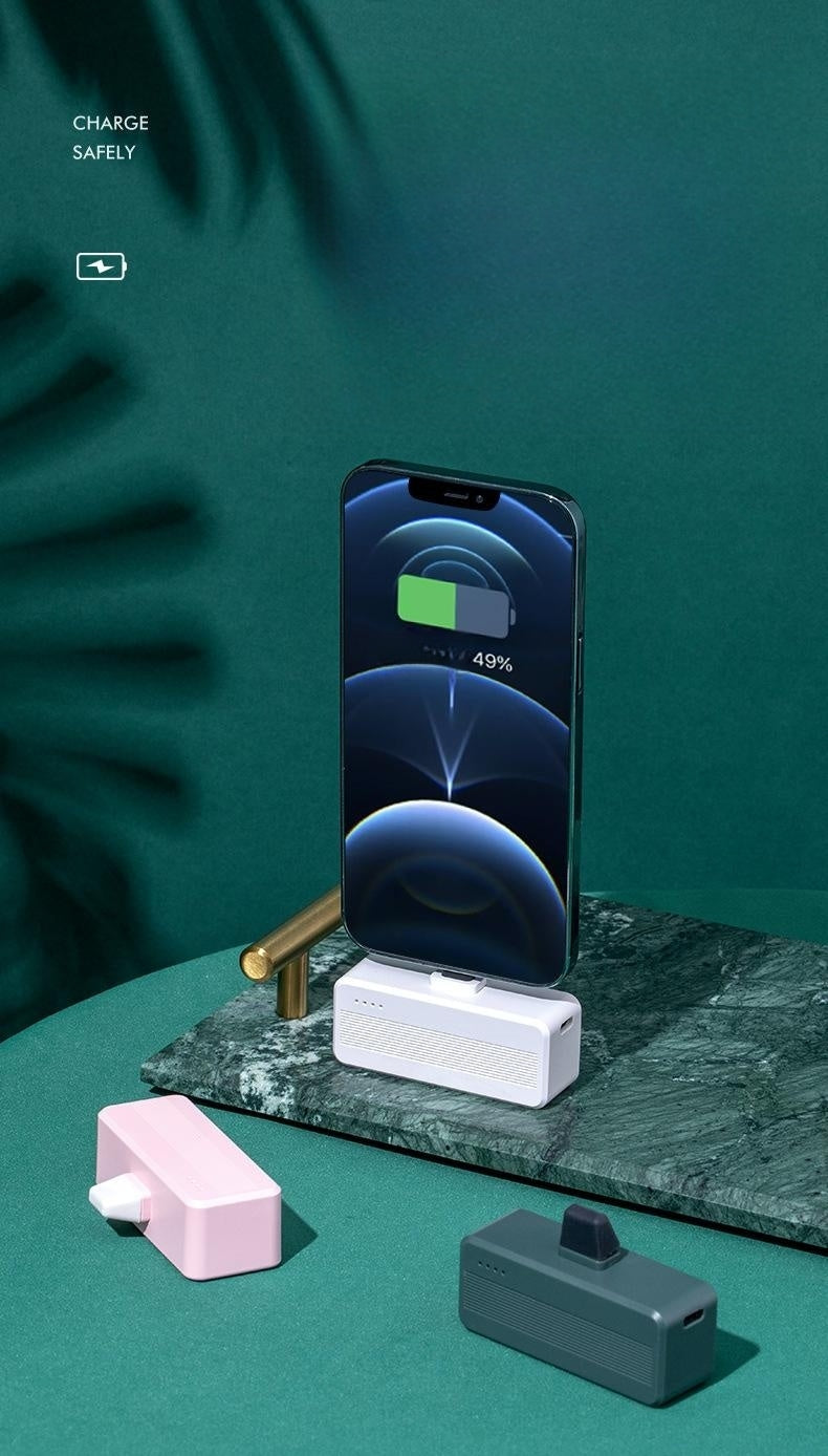 Mini 3000mAh Power Bank With Built-In Plug Portable Lightweight
