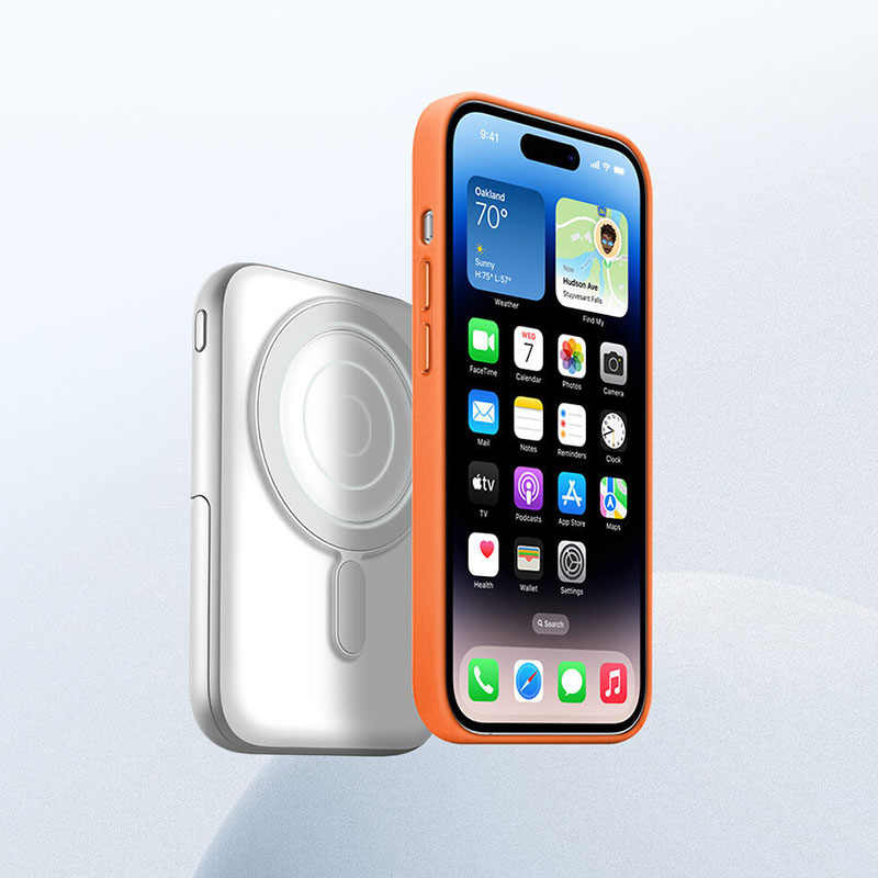 Magnetic Portable Wireless Power Bank with PD 20W Fast Charging